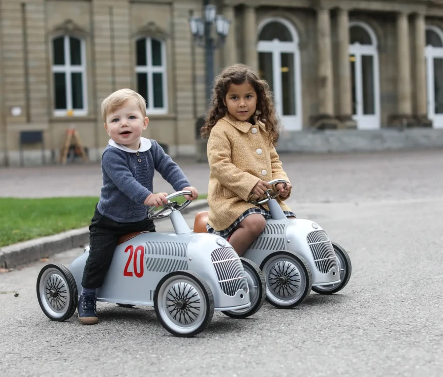 Jeździk Rider - Mercedes-Benz W25 Silver Arrow 926 / Baghera