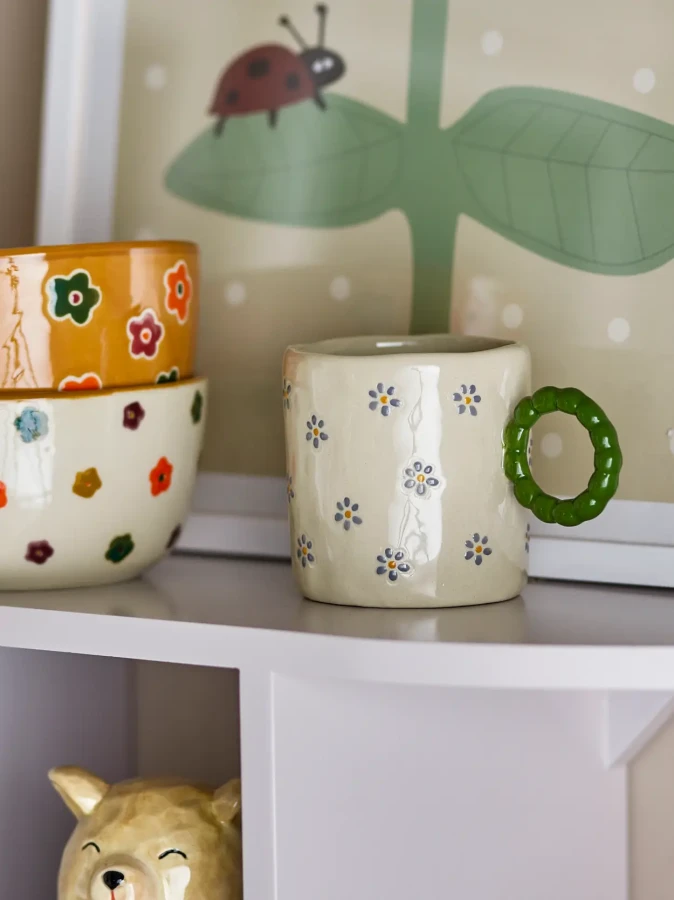 Dziecięcy kubek z kamionki - Dorthea, White / Bloomingville Mini