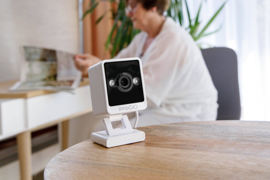 Kamera Wi-Fi Elektroniczna niania GIOsafety InnoCube – kamera monitorująca do użytku rodzinnego / InnoGIO