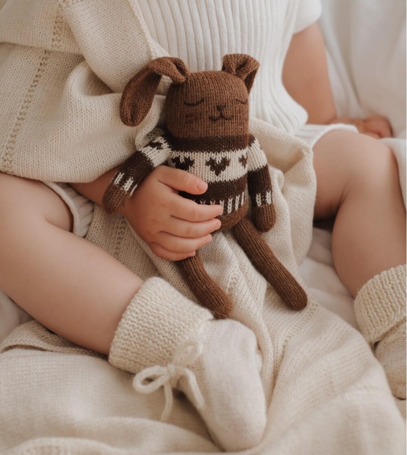 Dziergany królik z wełny alpaki - dark mocha jaquard sweater / Main Sauvage