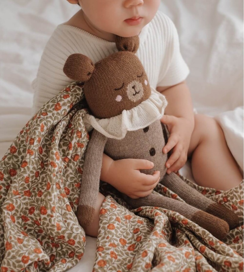 Duży dziergany miś z wełny alpaki - sienna pyjamas / Main Sauvage