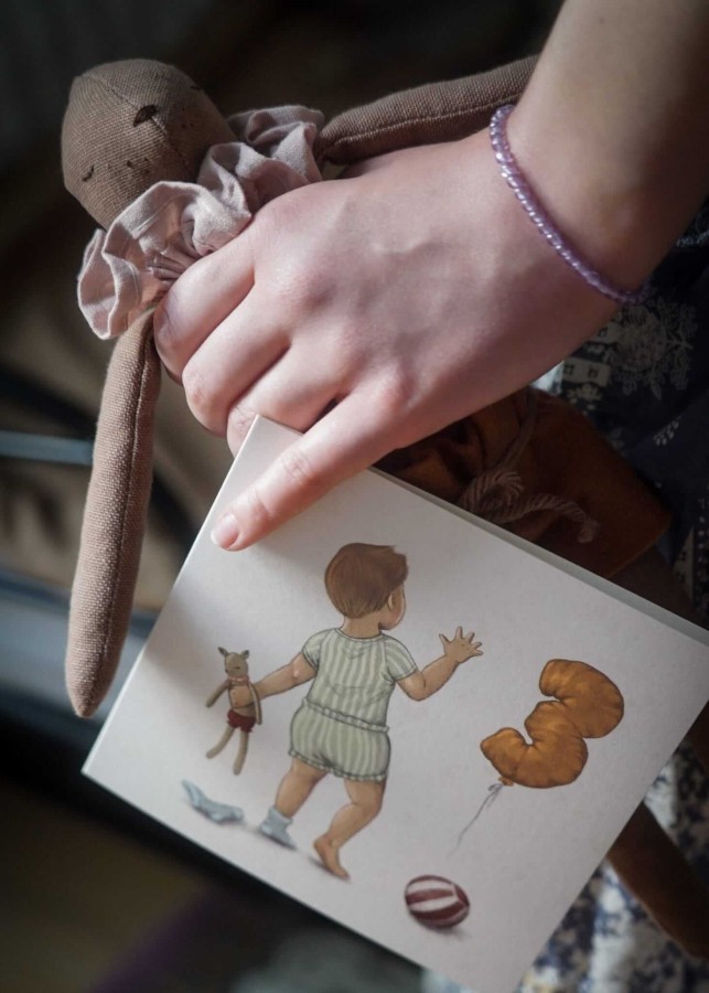 Kartka na trzecie urodziny - Chłopiec z sarenką / Hi Little x Maridolls
