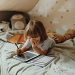 Podświetlany tablet do rysowania KIDYDRAW-MINI - ocean i piraci / Kidywolf
