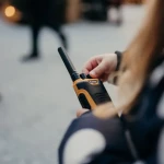 Zestaw krótkofalówek Walkie Talkie KIDYTALK - zielono-pomarańczowe / Kidywolf