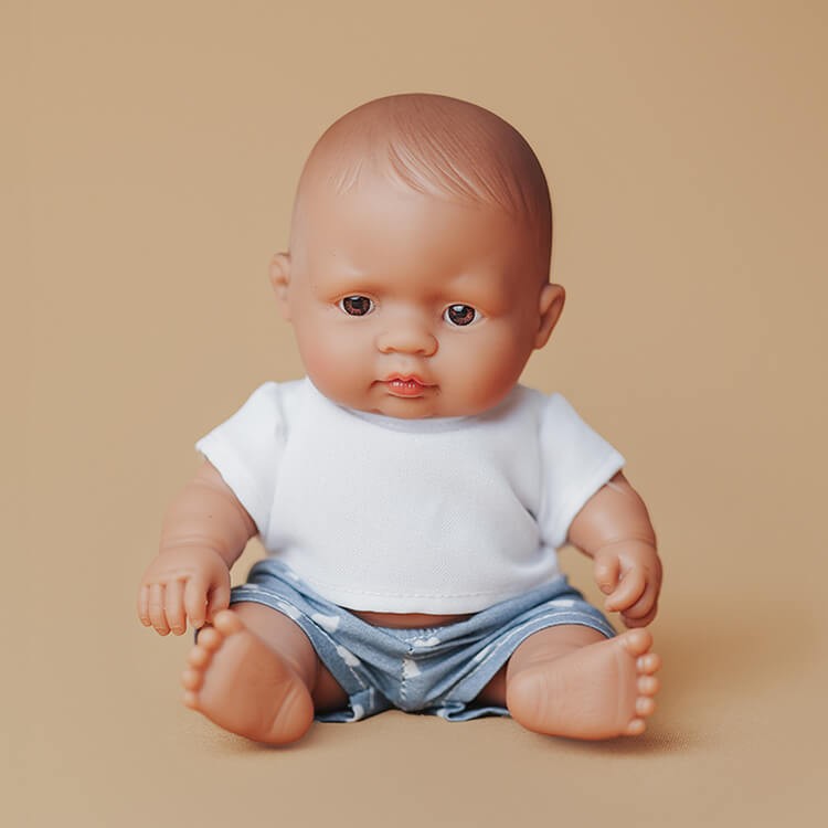 Lalka chłopiec Latynos My Friends & Me, 21cm / Miniland Doll