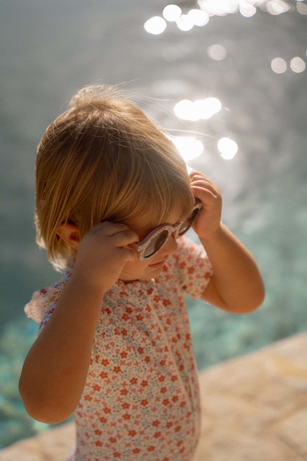 Swimsuit z krótkim rękawem Sunny Flowers / Little Dutch