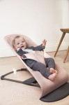 BABYBJORN - leżaczek BLISS, różany