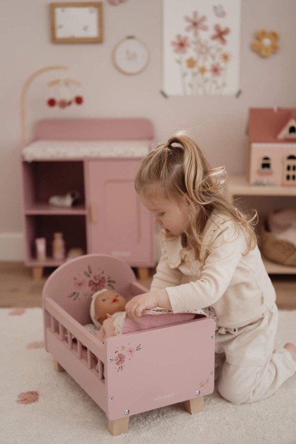 Drewniane łóżeczko dla lalek z pościelą FSC / Little Dutch