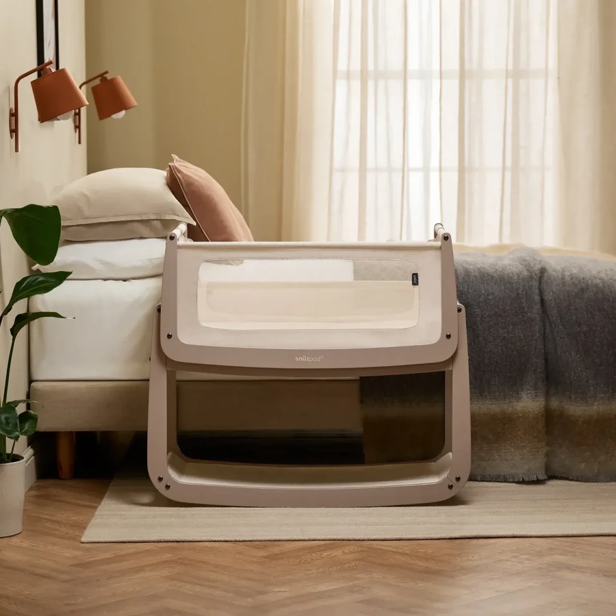 wielofunkcyjne łóżeczko dostawne SnuzPod5 - mocha / Snuz