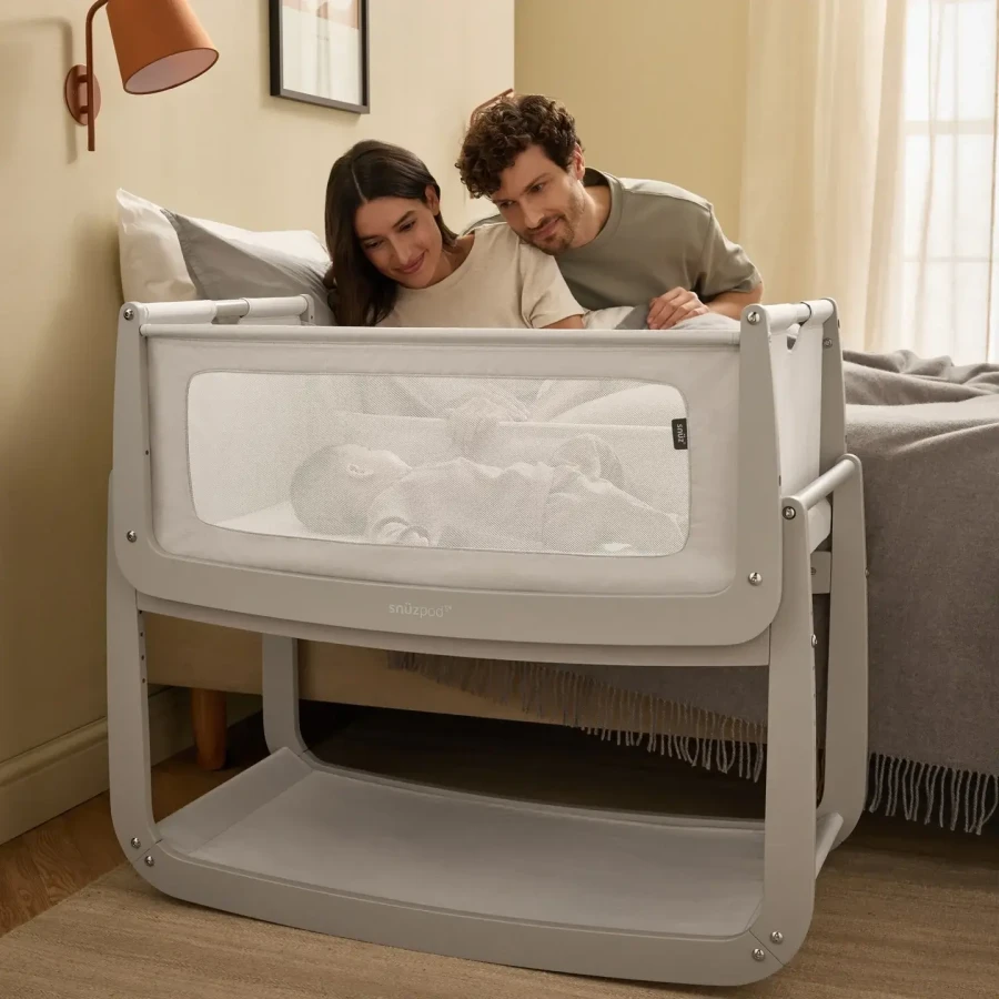 Wielofunkcyjne łóżeczko dostawne SnuzPod5 - pebble / Snuz