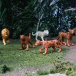 Zestaw Figurek w Tubie - Wielkie Koty / Safari Ltd.