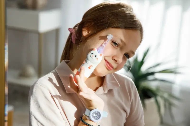 Soniczna szczoteczka dla dzieci GIOcat White / InnoGIO