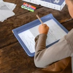 Podświetlany tablet do nauki pisania i rysowania K-DRAW-PRO - niebieski / Kidywolf