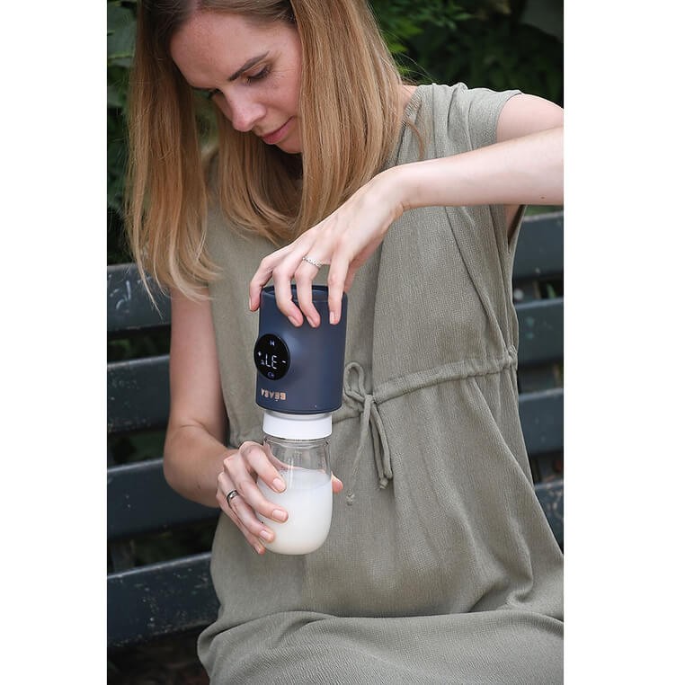 Przenośny podgrzewacz do butelek z funkcją mieszania 2w1 Milk Nomad Night Blue / Beaba