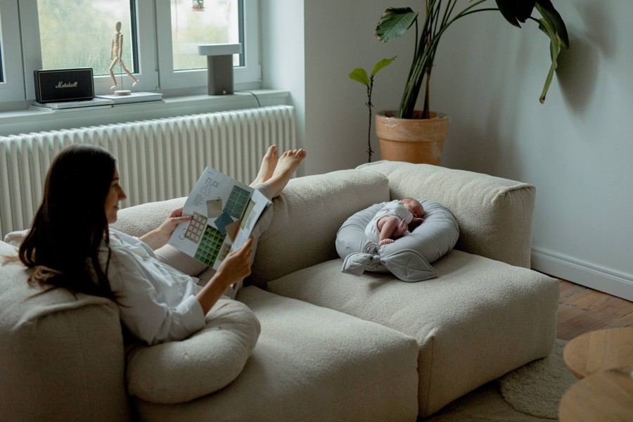 Poduszka ciążowa uniwersalna NEST - jasny szary / Puuki