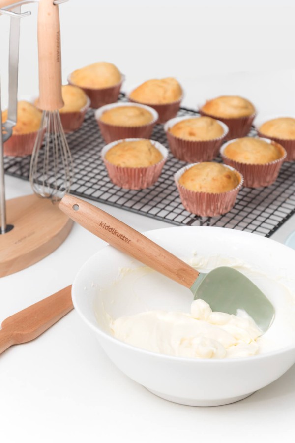 Zestaw kuchenny dla dzieci 4 el. łopatka, trzepaczka, szpatułka, tłuczek / KiddiKutter