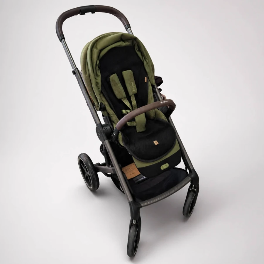 Oddychająca wkładka do wózka spacerówki Air black / Zaffiro