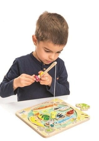 Drewniana gra zręcznościowa- Łowienie w stawie / Tender Leaf Toys