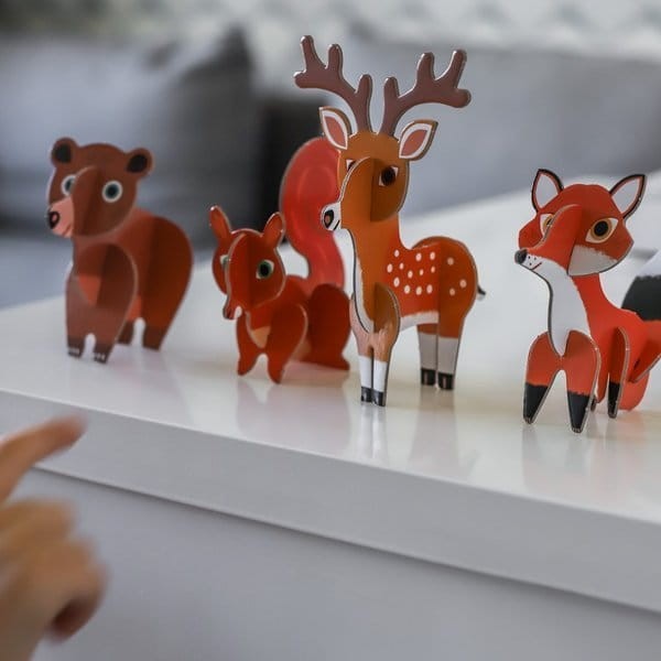 Puzzle Leśny świat + kartonowe zwierzątka 3+ / Auzou