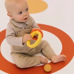 Naturalna zabawka sensoryczna 4w1 - Evolutive Capsule / Oli & Carol