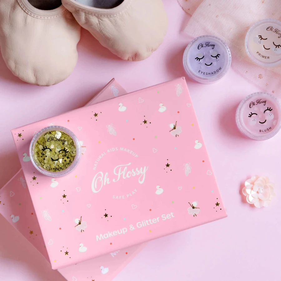 Naturalny zestaw do makijażu Ballet Sparkle, cień do powiek, róż, brokat bio i akcesoria / Oh Flossy