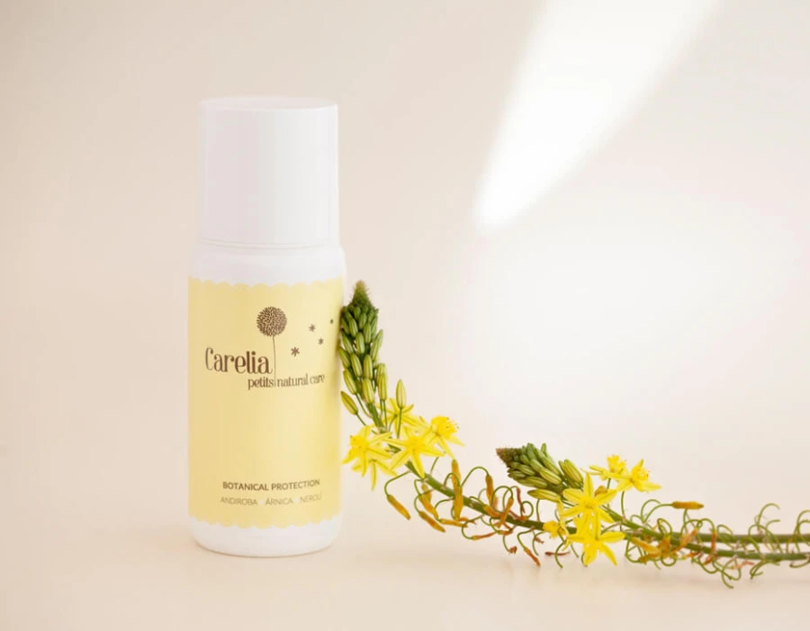 Naturalny środek przeciwko komarom dla dzieci i niemowląt, 100ml / Carelia