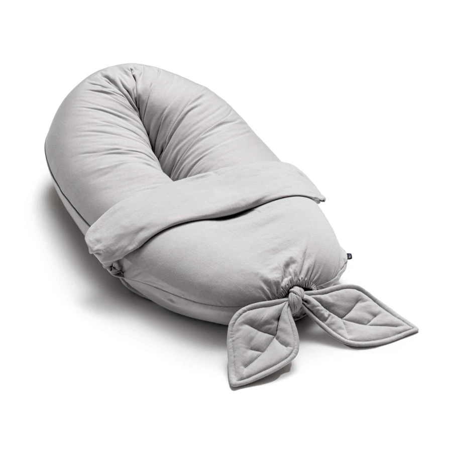 USZKODZONE OPAKOWANIE: Poduszka ciążowa uniwersalna NEST - jasny szary / Puuki