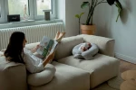 USZKODZONE OPAKOWANIE: Poduszka ciążowa uniwersalna NEST - jasny szary / Puuki