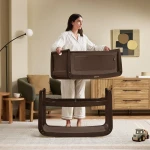 Wielofunkcyjne łóżeczko dostawne SnuzPod5 - Chocolate / Snuz
