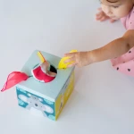 Sensoryczne pudełko edukacyjne z chusteczkami Koala Kimmy / Taf Toys