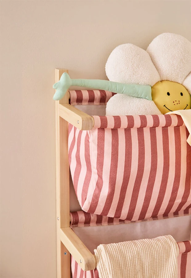 Półka ścienna materiałowa w paski - stripe clay pink / Kid's Concept