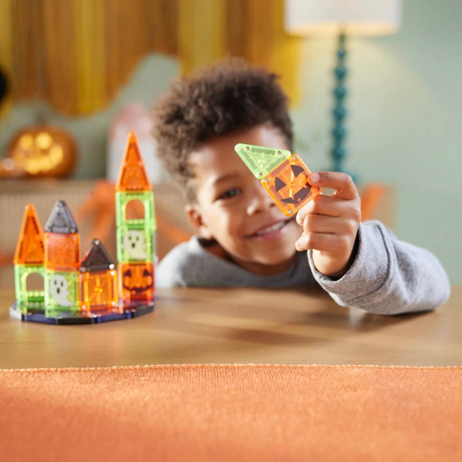 Klocki Magnetyczne Travel Spooky 24 el. / Magna-Tiles
