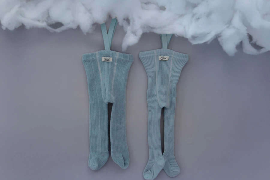 Rajstopki bawełniane ze stopkami Hippy Footed - Misty Blue / Silly Silas