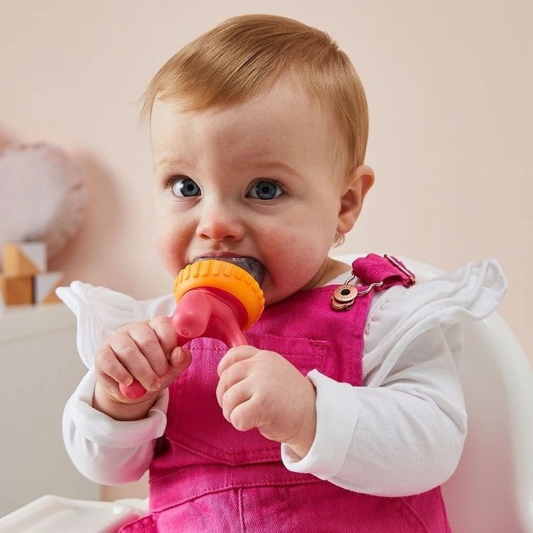 Gryzak silikonowy do podawania pokarmu - Strawberry Shake / b.box