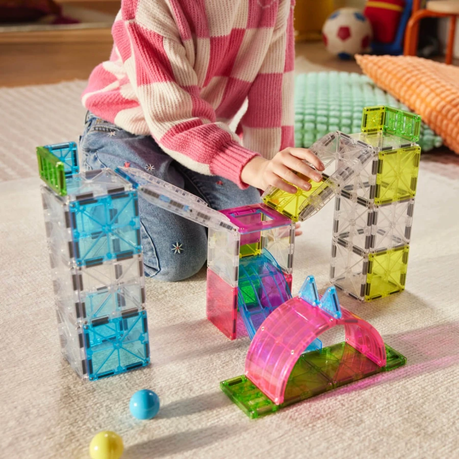 Klocki magnetyczne Rail Racers Max 80 el. / Magna-Tiles