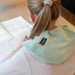 Poduszka grzewcza łagodząca objawy menstruacji Lexie - Pale Green / KipKep