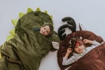 Śpiworek Sleepover – Zielony Dinozaur ROZMIARY / Kidspace