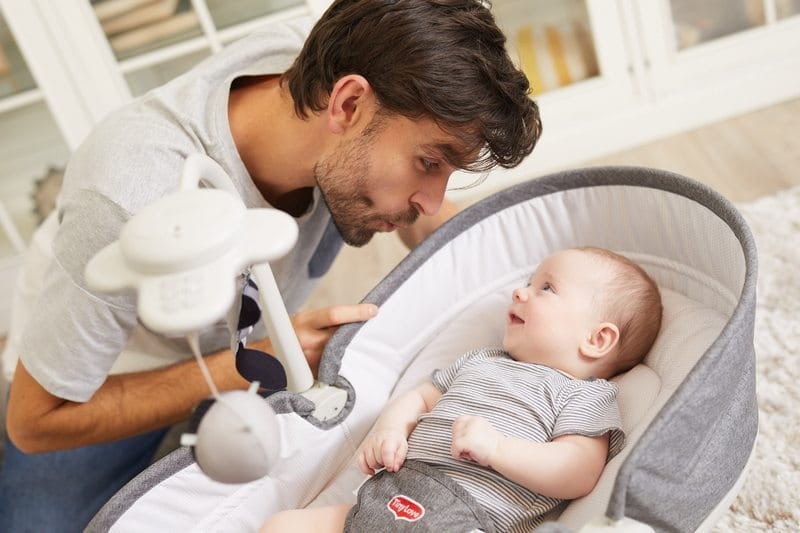 Wielofunkcyjny leżaczek-bujaczek z funkcją krzesełka 3w1 - Grey / Tiny Love