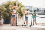 Highwaykick 3 LED Hulajnoga składana ze świecącymi kółkami 3+ Blueberry / Scootandride