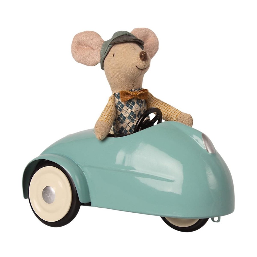 MAILEG-myszka-w-samochodzie-z-garazem-Mouse-car-w.-garage-Blue-7.jpg