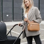 Torebka crossbody i organizer do wózka 2w1 VERA caramel / Joissy