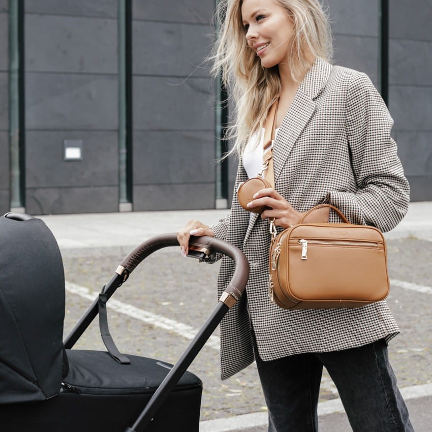Torebka crossbody i organizer do wózka 2w1 VERA caramel / Joissy