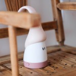 Przenośna lampka nocna LED z latarką Pixie Pink / BEABA