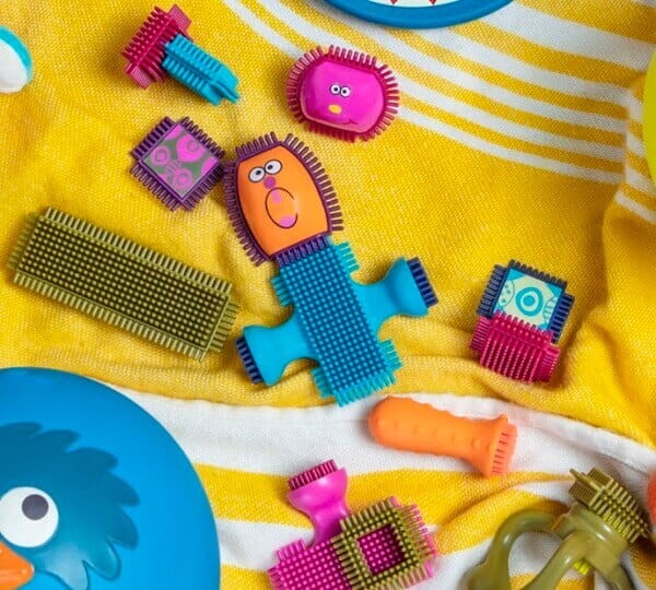 Klocki jeżyki z buźkami /B.Toys