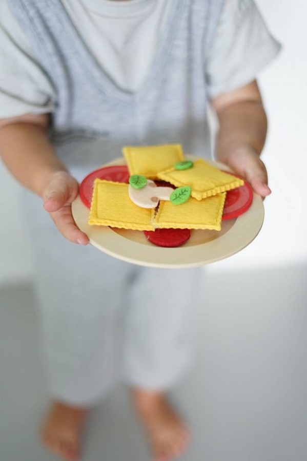 Filcowy zestaw makaronów i akcesoria do przyrządzania włoskiej pasty 3+ / Janod