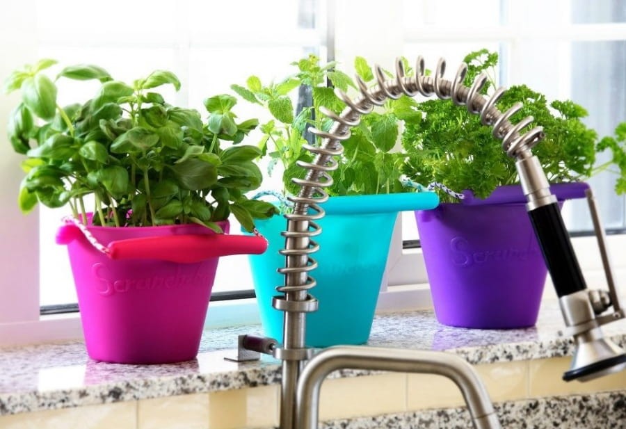 Składane wiaderko do wody i piasku Scrunch Bucket - Pudrowy Róż