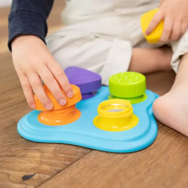Lidzy Nakrętki. Zabawka Manipulacyjna / Fat Brain Toys