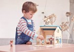 Drewniana rozkładana Szkoła z 3 figurkami i akcesoriami 3 lata+ / Lilliputiens