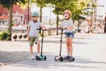 Highwaykick 5 LED Hulajnoga trójkołowa balansowa ze świecącymi kółkami 5+ Forest / Scootandride
