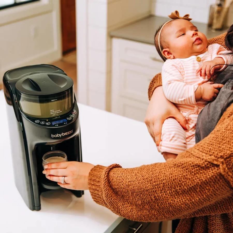 Ekspres do mleka Baby Brezza Formula Pro Advanced All Black FRP0131